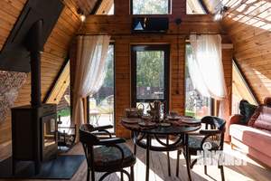 Дом 42м², 2-этажный, посуточно,