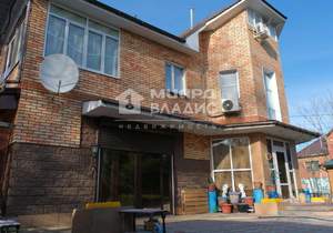 Дом 304м², 2-этажный, участок 8 сот.