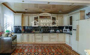 Дом 251м², 2-этажный, участок 4 сот.