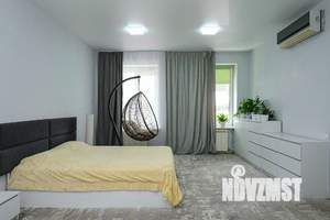 Коттедж 338м², 2-этажный, участок 10 сот.