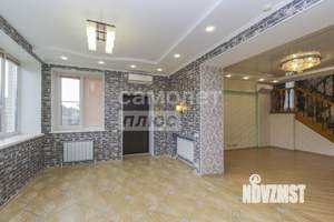 Дом 320м², 2-этажный, участок 10 сот.