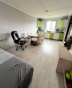 Дом 130м², 2-этажный, участок 5 сот.