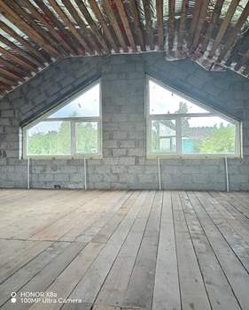 Дом 137м², 2-этажный, участок 7 сот.