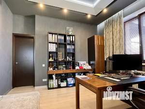 Коттедж 372м², 3-этажный, участок 7 сот.