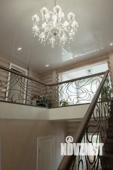 Коттедж 220м², 2-этажный, участок 9 сот.