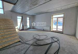 Дом 142м², 2-этажный, участок 4 сот.