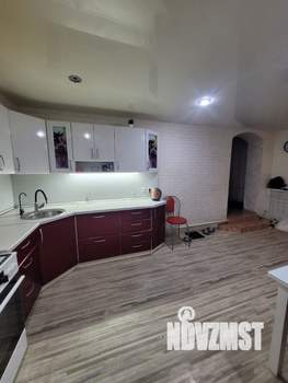 Дом 142м², 2-этажный, участок 3 сот.