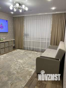 Дом 100м², 2-этажный, участок 3 сот.