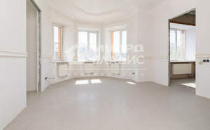 Дом 726м², 3-этажный, участок 17 сот.