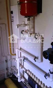 Дом 100м², 2-этажный, участок 25 сот.