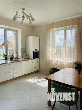 Коттедж 300м², 2-этажный, участок 8 сот.