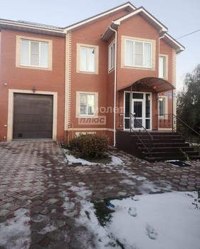 Дом 320м², 2-этажный, участок 10 сот.