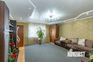 Дом 377м², 3-этажный, участок 6 сот.