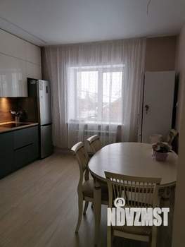 Коттедж 176м², 3-этажный, участок 5 сот.