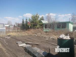 Дом 18м², 2-этажный, участок 10 сот.