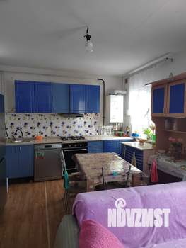 Дом 94м², 2-этажный, участок 3 сот.