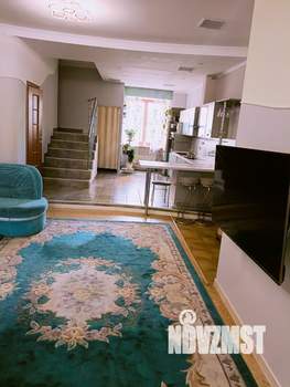 Таунхаус 278м², 4-этажный, участок 1 сот.