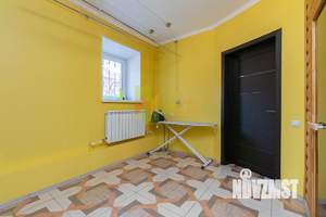 Таунхаус 462м², 3-этажный, участок 10 сот.