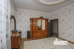 Дом 384м², 2-этажный, участок 15 сот.