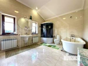 Коттедж 480м², 3-этажный, участок 13 сот.