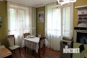 Коттедж 267м², 2-этажный, участок 13 сот.