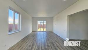 Дом 108м², 1-этажный, участок 4 сот.