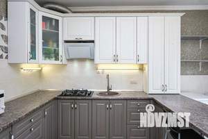 Коттедж 338м², 2-этажный, участок 10 сот.