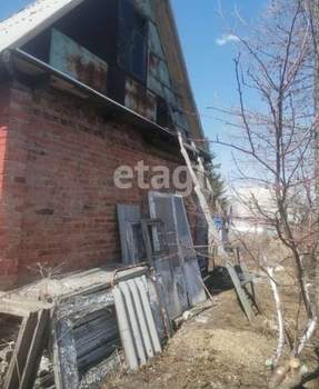 Дом 20м², 2-этажный, участок 10 сот.