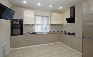 Дом 138м², 2-этажный, участок 4 сот.