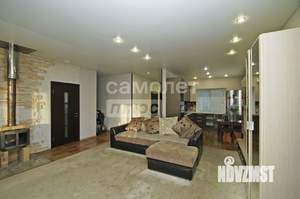 Дом 209м², 2-этажный, участок 7 сот.