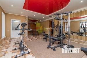 Таунхаус 462м², 3-этажный, участок 10 сот.