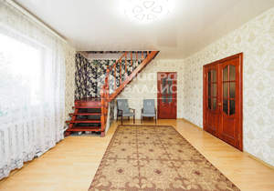 Дом 216м², 2-этажный, участок 5 сот.