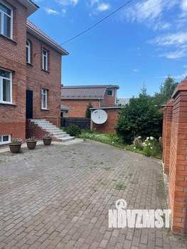 Коттедж 500м², 3-этажный, участок 10 сот.