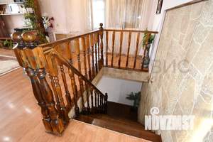 Коттедж 265м², 3-этажный, участок 4 сот.