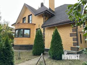 Дом 313м², 3-этажный, участок 10 сот.