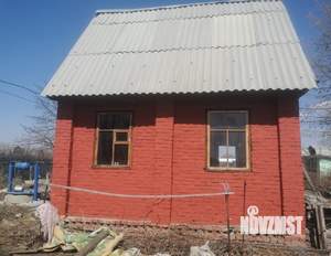 Дом 18м², 2-этажный, участок 10 сот.