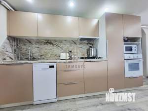 Дом 83м², 2-этажный, участок 8 сот.