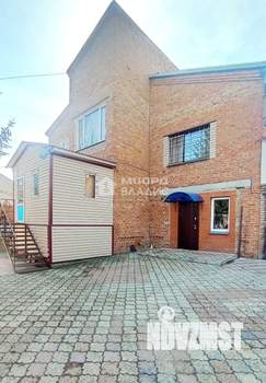 Дом 395м², 2-этажный, участок 11 сот.