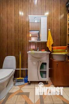 Таунхаус 462м², 3-этажный, участок 10 сот.