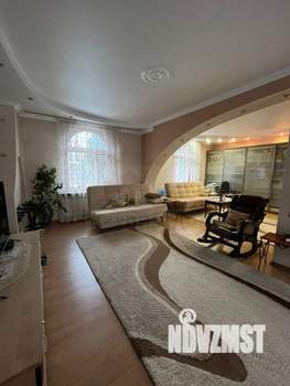 Дом 205м², 2-этажный, участок 8 сот.