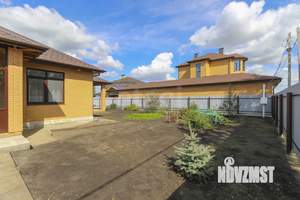 Дом 144м², 1-этажный, участок 8 сот.