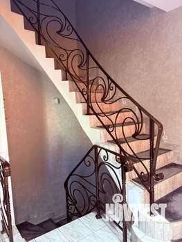 Таунхаус 295м², 4-этажный, участок 1 сот.