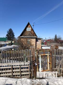 Дом 25м², 2-этажный, участок 6 сот.