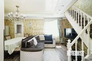 Дом 143м², 3-этажный, участок 4 сот.
