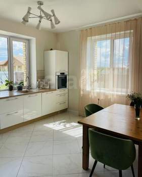 Дом 261м², 2-этажный, участок 8 сот.