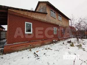 Дом 100м², 2-этажный, участок 5 сот.