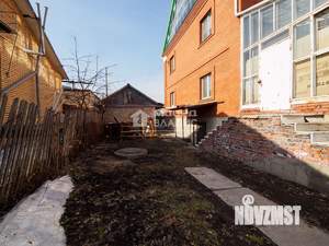 Дом 389м², 3-этажный, участок 5 сот.