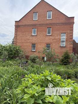 Коттедж 290м², 3-этажный, участок 9 сот.