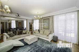 Таунхаус 458м², 3-этажный, участок 1 сот.