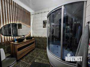 Коттедж 200м², 2-этажный, участок 6 сот.